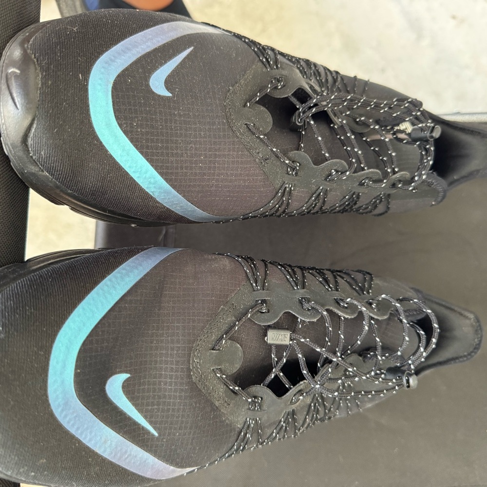 Nike Black with Blue chromatic Airmax Sneakers